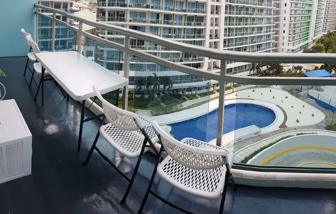 Azure Urban Resort Maui Unit Manila Exterior photo